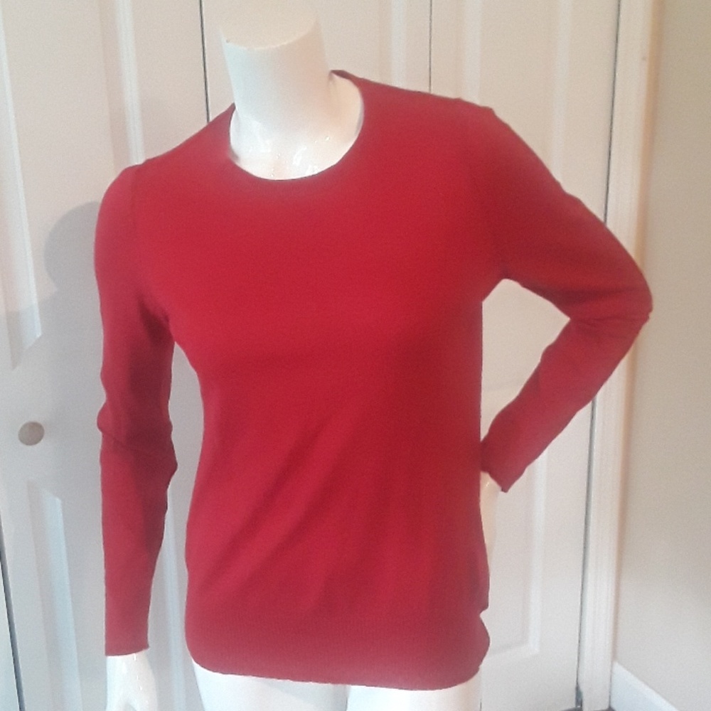 Old Navy Long sleeve sweater
